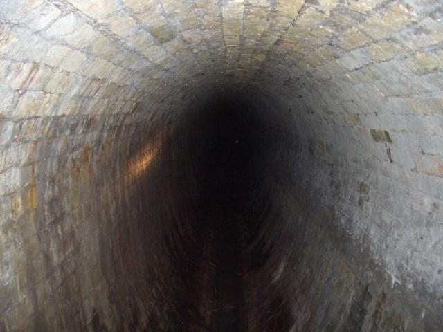 Iš požemių
